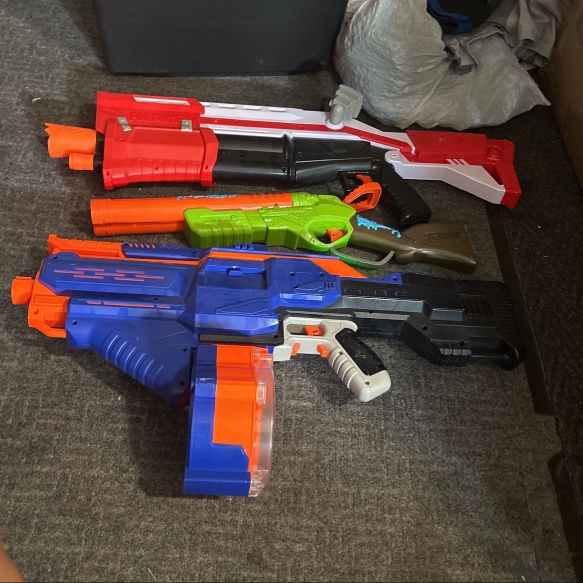 Nerf Guns 