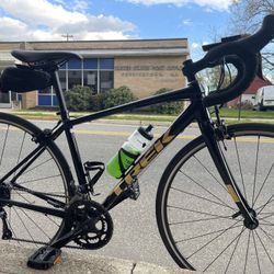2021 TREK DOMANE AL2 for Sale in Penns Grove NJ OfferUp