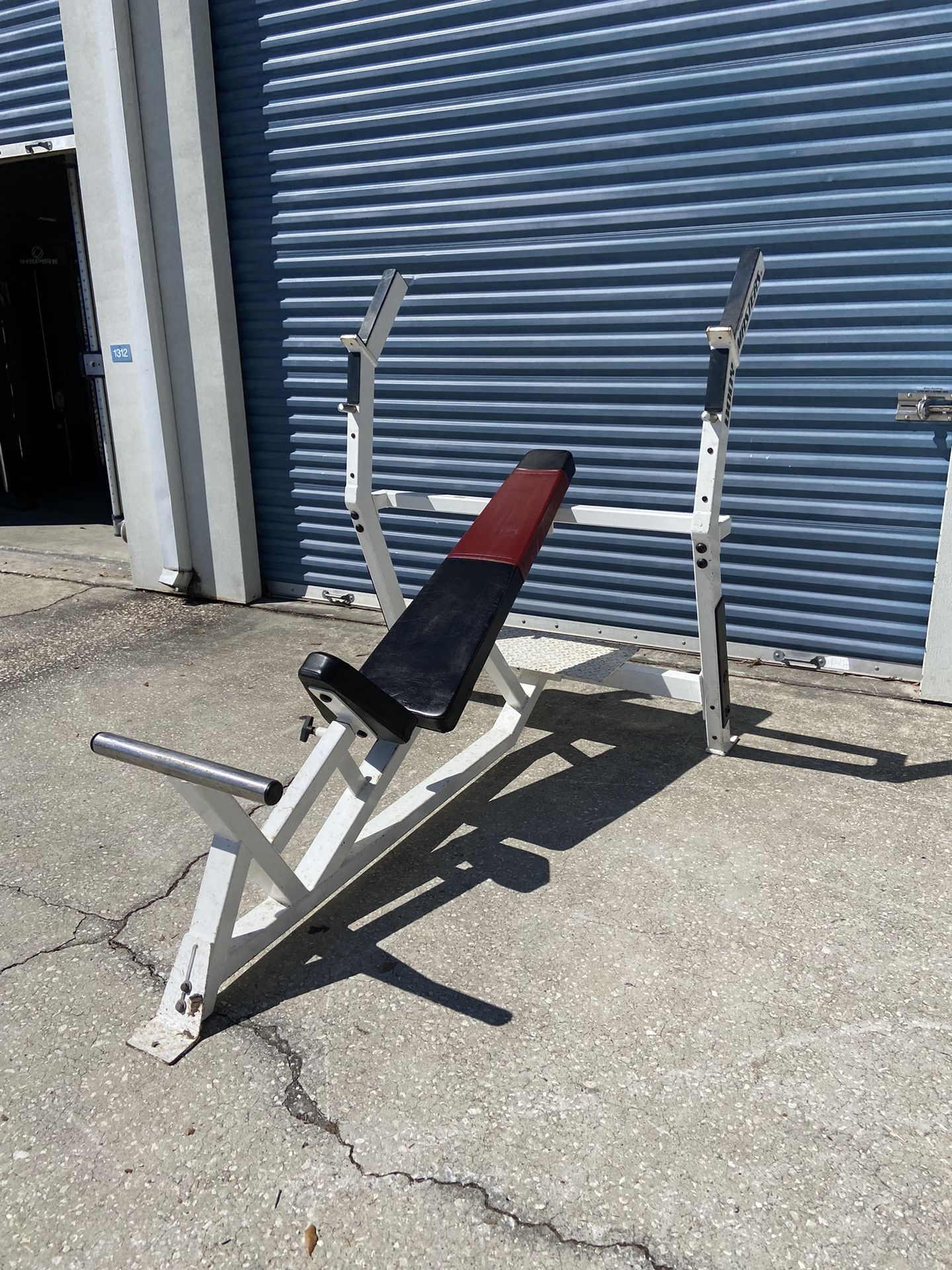 Body, masters, incline, weight bench