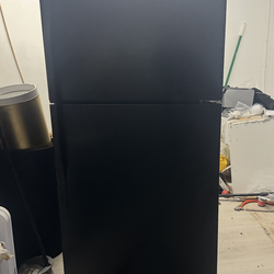 Like new condition works great delivery no free curbside drop off New Jersey only