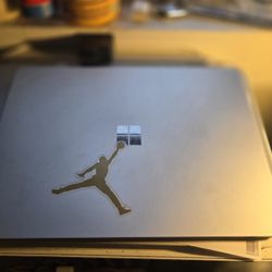 Microsoft Surface Laptop TouchScreen  i5 Core