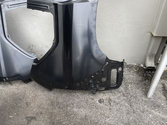 Quarter Panel For 2014 And 2019 Lexus GX460 