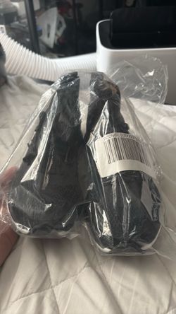 Brand New Lululemon women running shoes