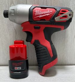 Milwaukee M12 1/4" Hex Impact Driver 2462-20 with 1.5Ah Battery (A1G013792)