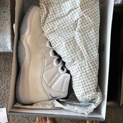 Jordan 11 Legend Blue Brand New