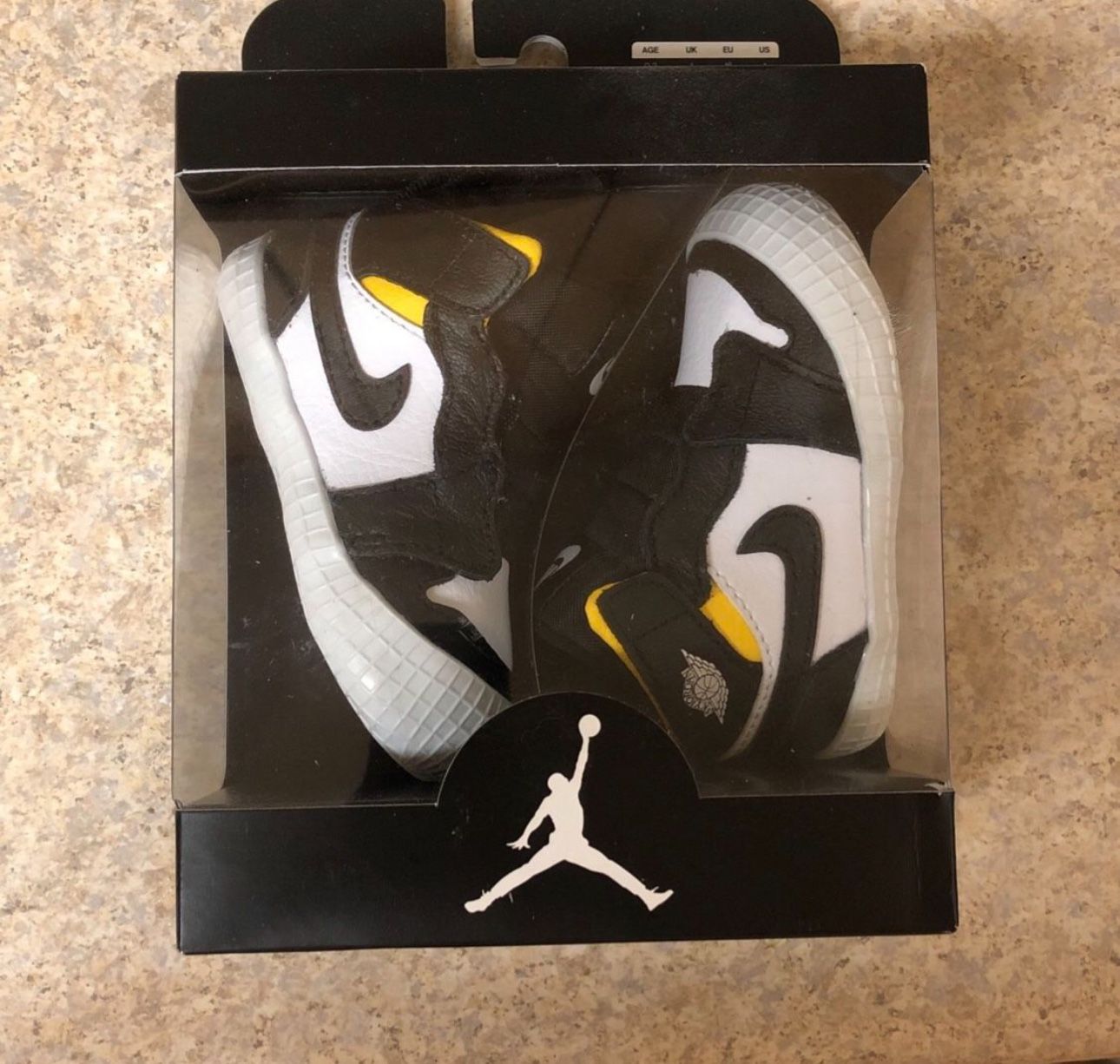 Jordan 1 Crib Bootie