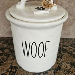 Pet treat jar