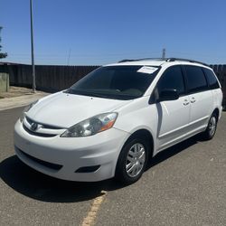 2007 Toyota Sienna