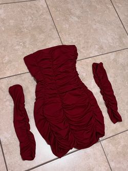 Burgundy women’s dress sleeves short dress