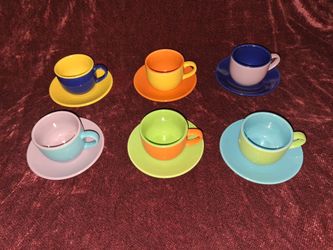 12 piece set of six espresso cup and saucer. Gibson..No chips excellent condition! Selling as a bundle. All sales final.