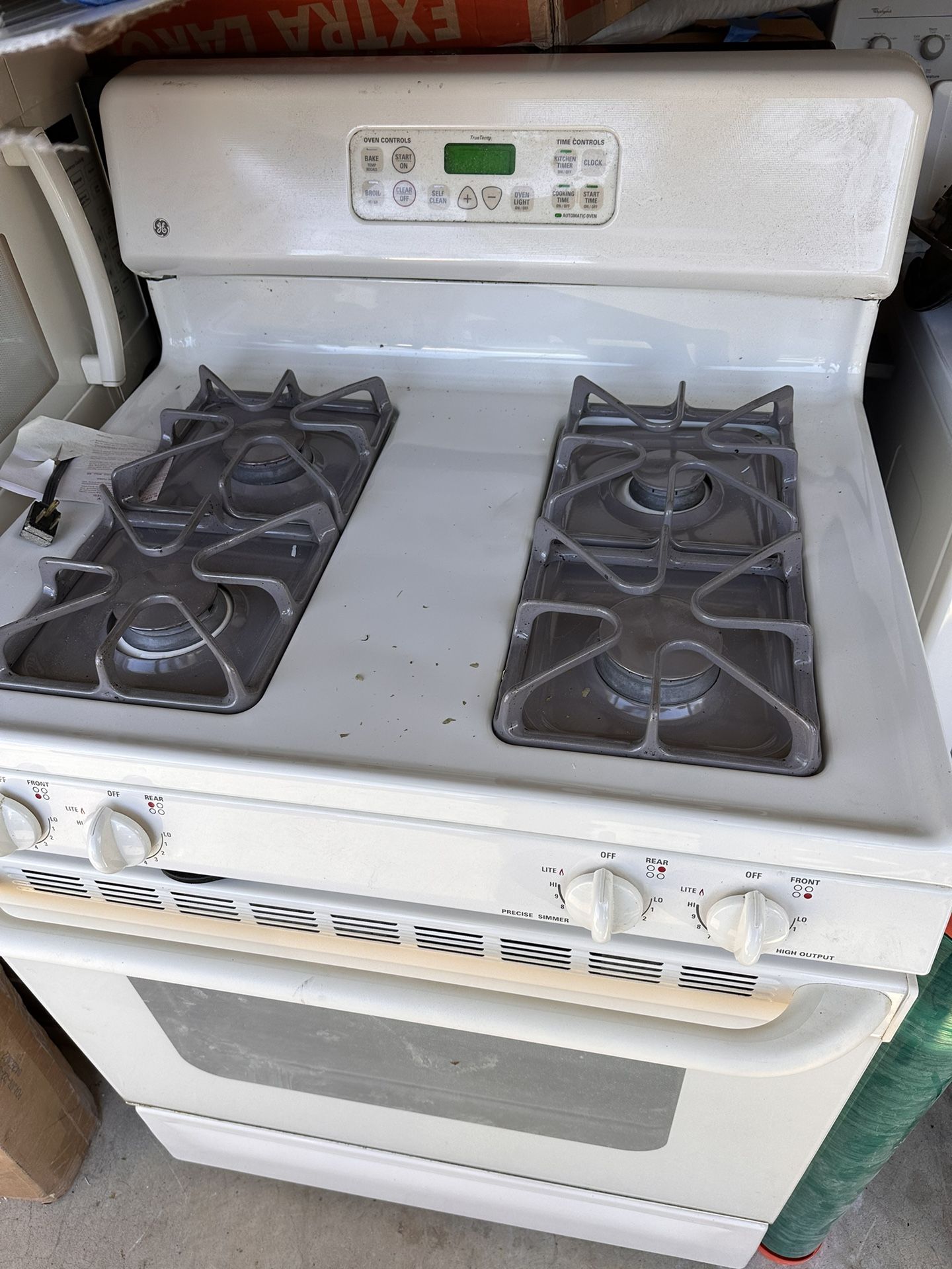 GE Gas Range With Microwave Hood