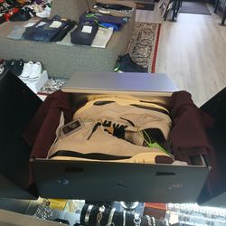 JORDAN 4 RETRO - "WHILE YOU WERE SLEEPING" -  SIZE 11 - #FZ4810 200 - ORIGINAL BOX