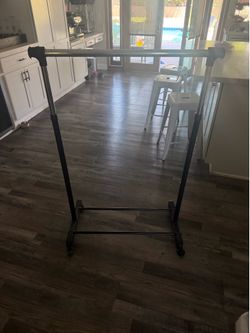 Clothes rack