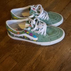 New Vans Men Size 9