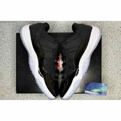 Jordan 11 Low Space Jam 10.5 Men