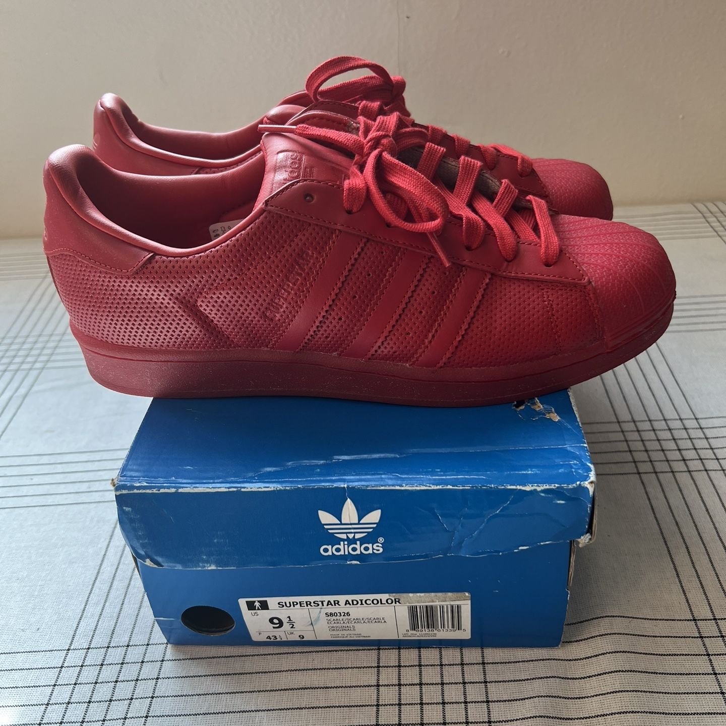 Adidas superstar adicolor red sales
