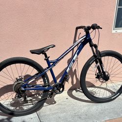 GT Stomper Ace 26 mountain bike. 