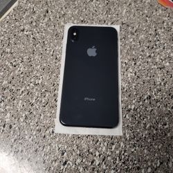 Unlocked IPhone X MAX 