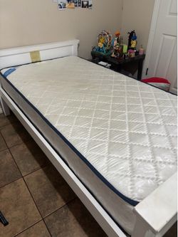 Twin bed