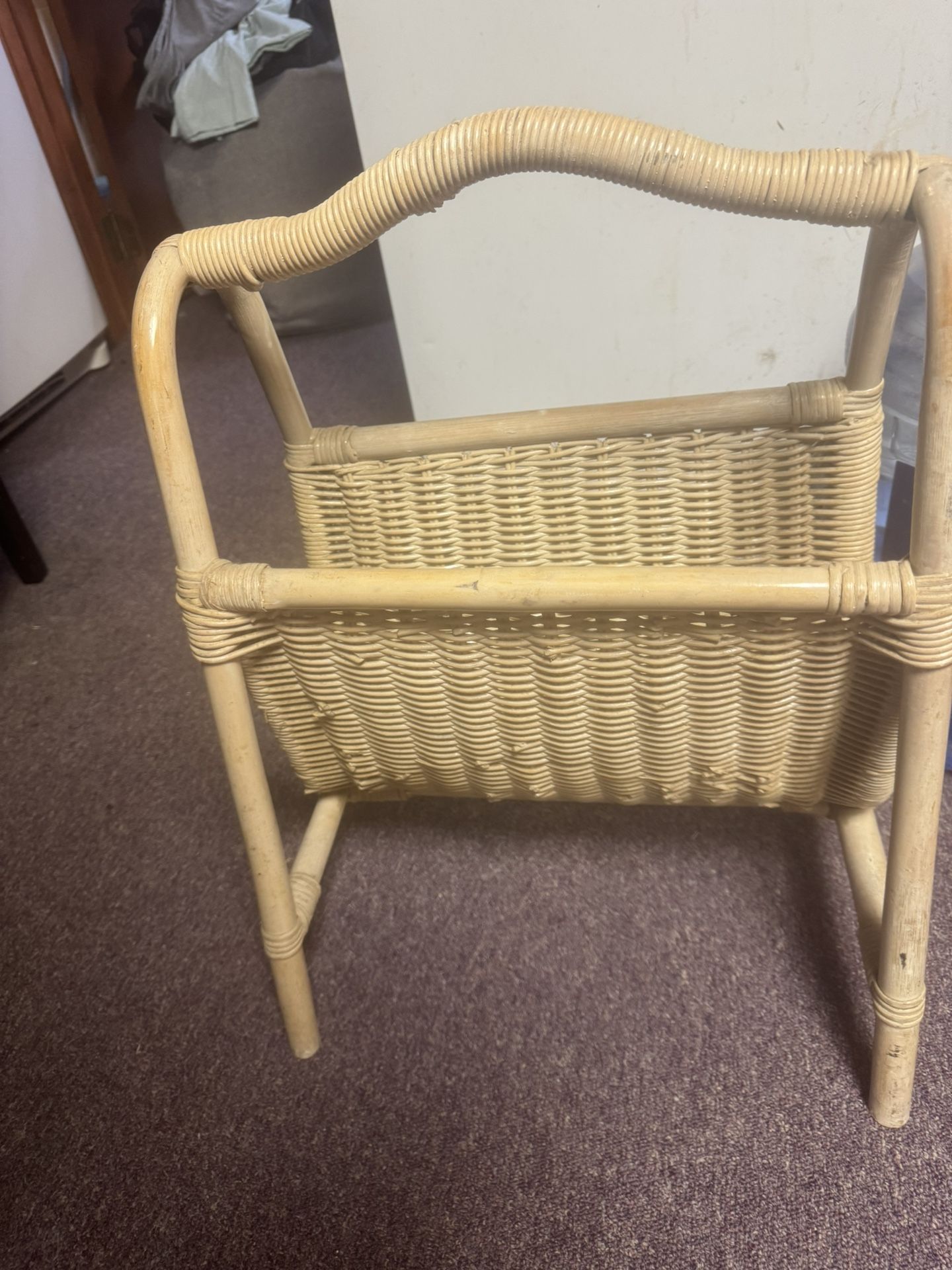Wicker Magazine Rack