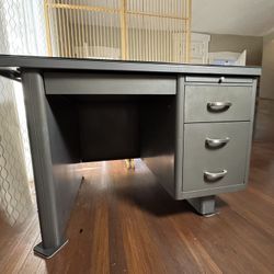  Rare  Single-Pedestal Tanker Desk Mid - Century — Restored Raw Metal 
