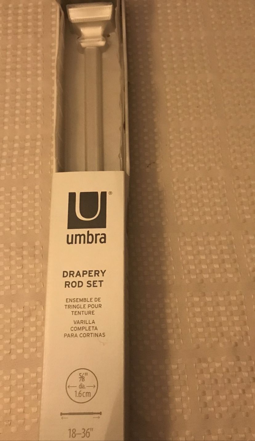 Drapery Rod Set