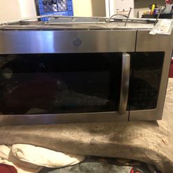 GE Profile Microwave