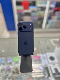 iPhone 17 pro unlocked