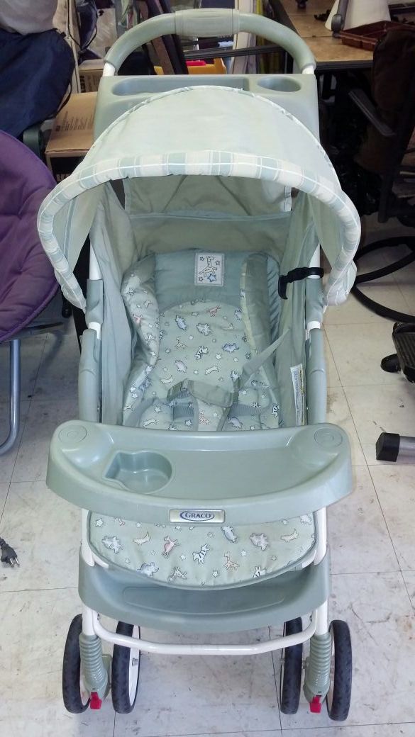 GRACO BABY STROLLER