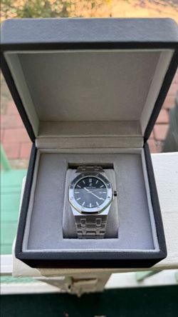 Mens watch