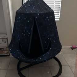 Kids Enclosed Swing With Stand