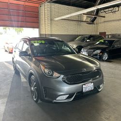 2017 Kia Niro-$3000 Downpayment Bad Credit No Credit Everyone Qualifies Repos No License OK