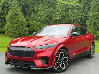 2024 Ford Mustang Mach-E