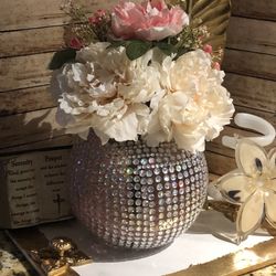 Center Piece Artificial  Flowers 