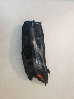 2025-2026  toyota camry left driver side headlight