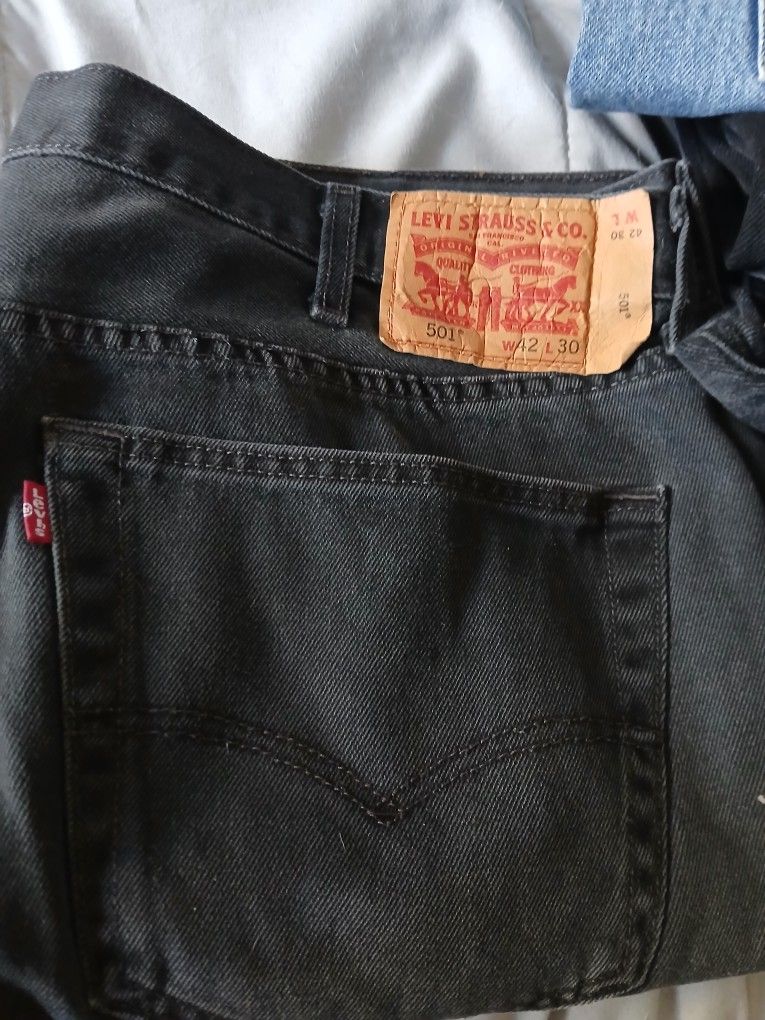 Men's Levis