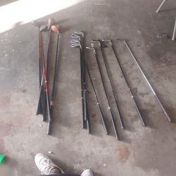 Golf Clubs 