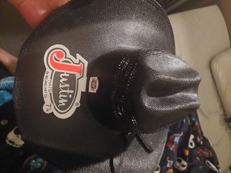 Cowboy Hat Can Deliver