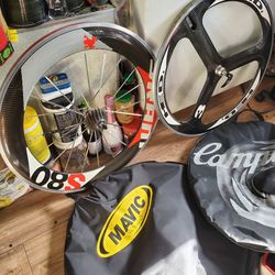 Carbon Fiber Wheels + Wheel Bags+ Skewers