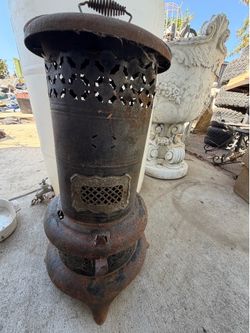 Antique Nesco oil heater