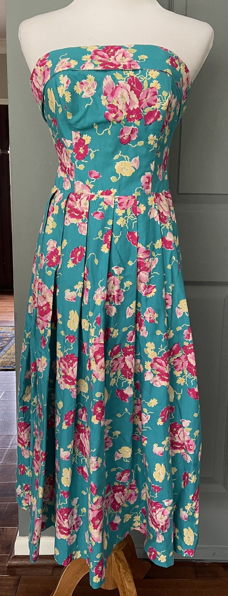 Vtg 80s Laura Ashley 100%Cotton Turquoise/Pink Floral Strapless Party Dress. Made in Ireland