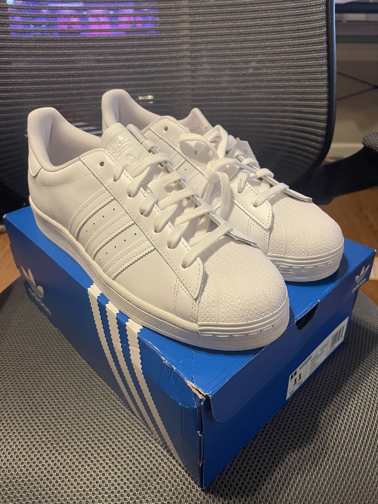 Men’s Adidas Superstar (All White) (Size 11)