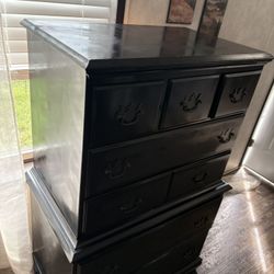 7 drawer Black Dresser