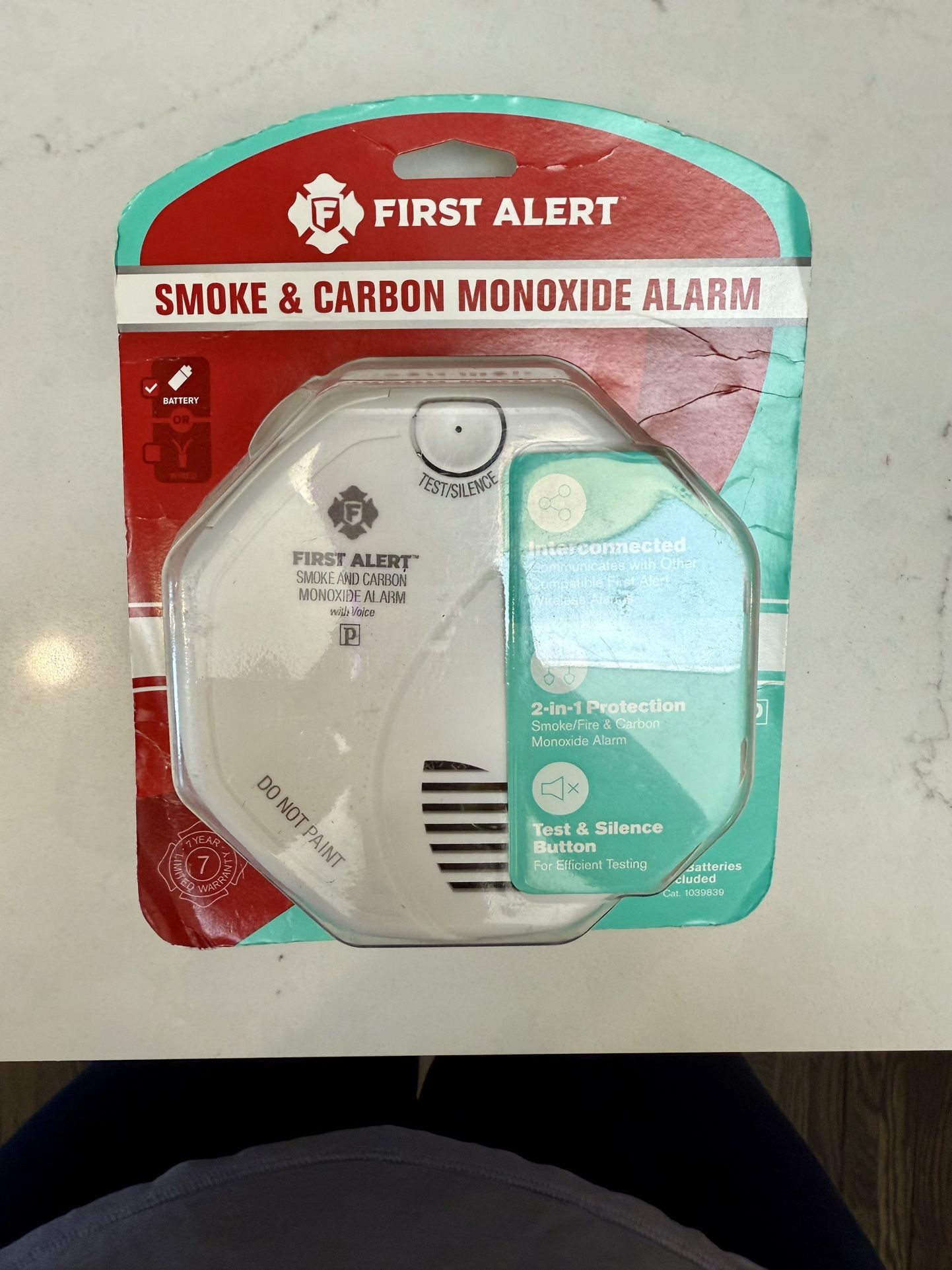 First Alert Smoke and Carbon Monoxide Alarm