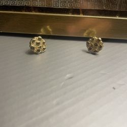 14k Nugget Earrings 