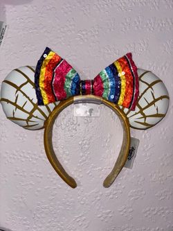 concha ears
