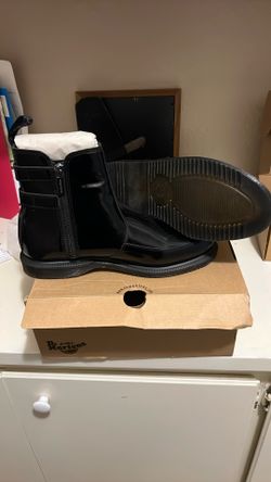 Brand New Dr Martens Woman’s Boot In Box