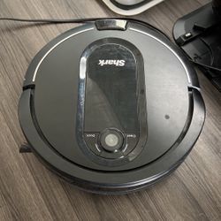 Shark Robot Vacuum