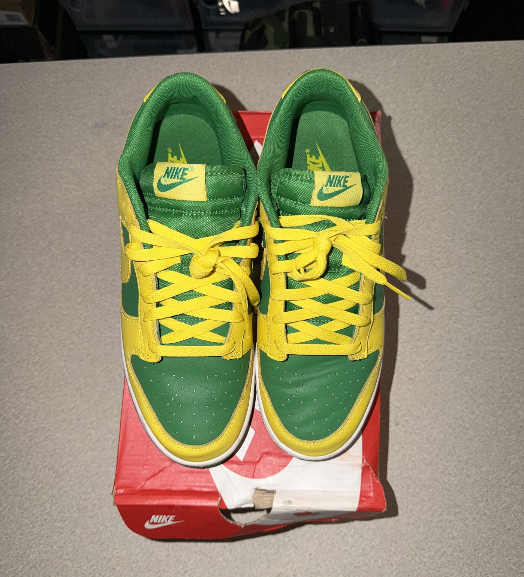 Size 8.5 Reversed Brazil Dunks $65