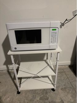 Microwave and microwave cart